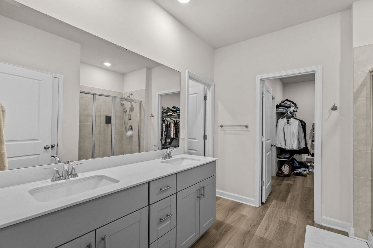 4341 Falls Oaks St.  Photo 24