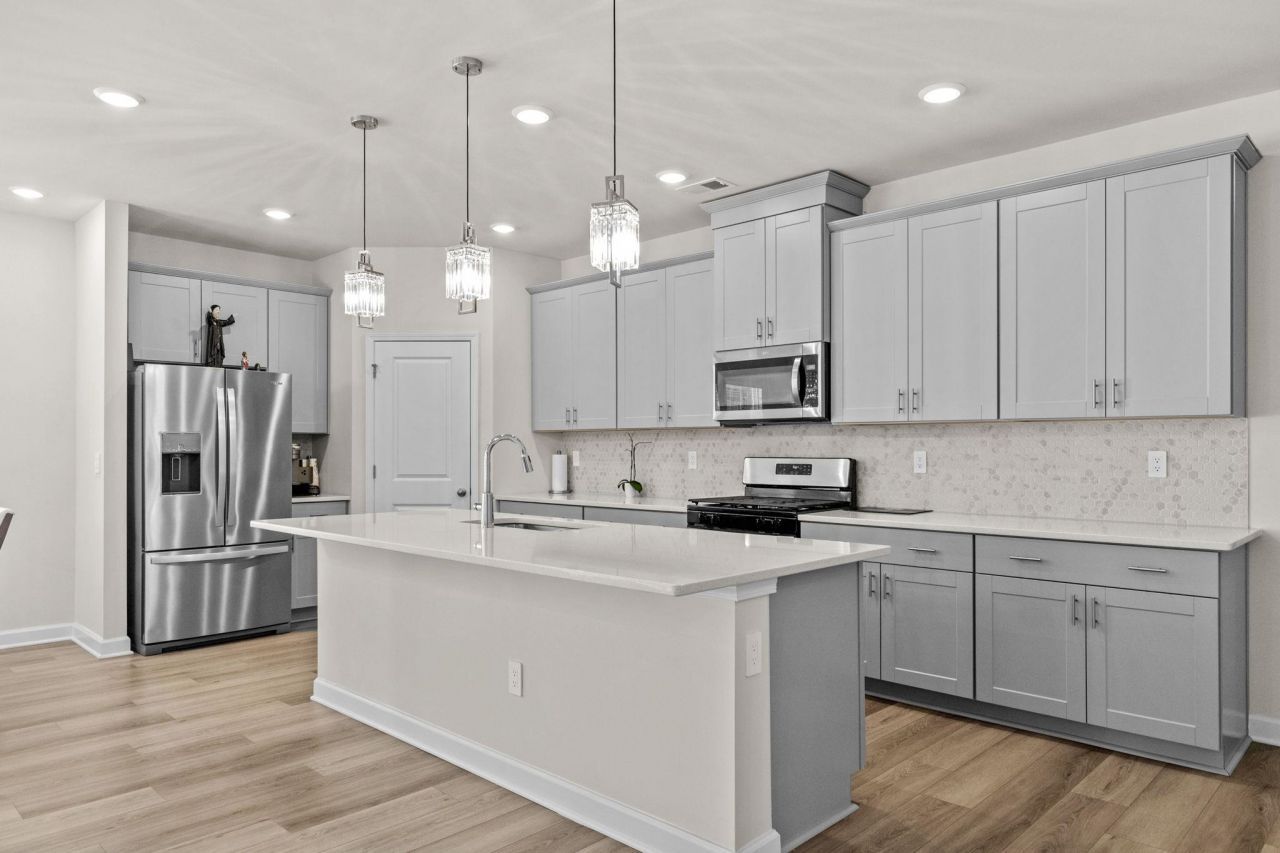 4341 Falls Oaks St.  Photo 9