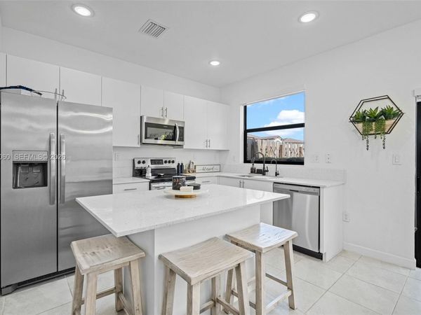 9941 SW 231st Ln, Unit 9941, Miami, FL 33190