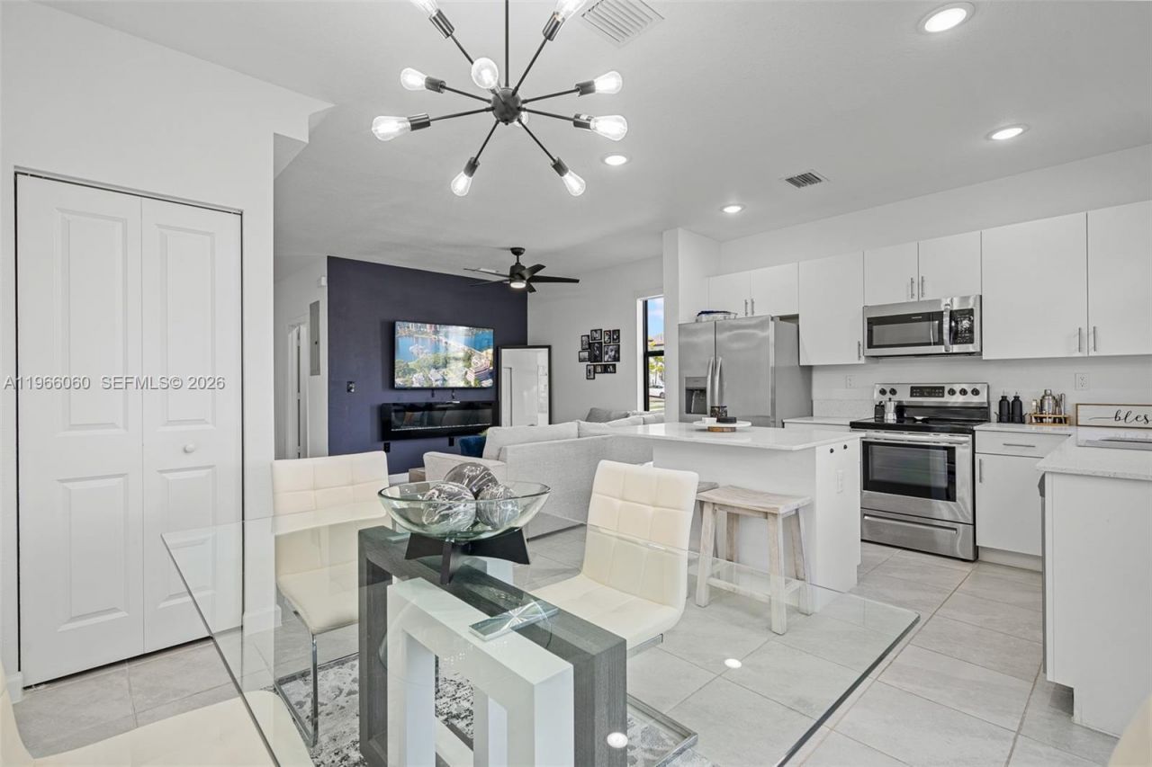 9941 SW 231st Ln, Unit 9941, Miami, FL 33190 Photo