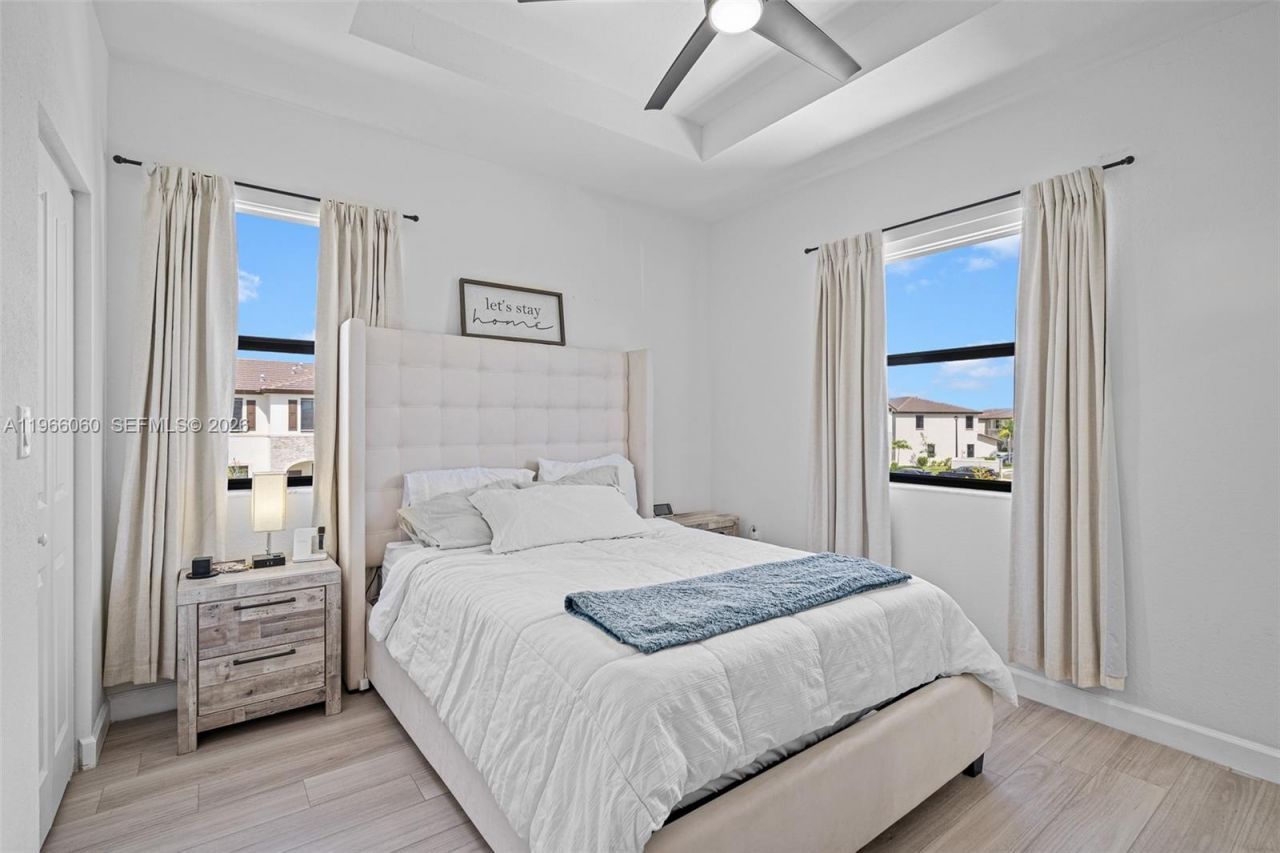 9941 SW 231st Ln, Unit 9941, Miami, FL 33190 Photo