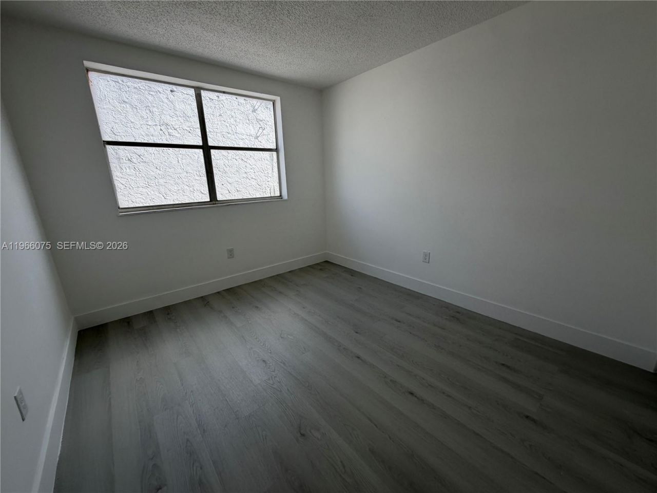 1104 W 44th St , Unit 87, Hialeah, FL 33012 Photo