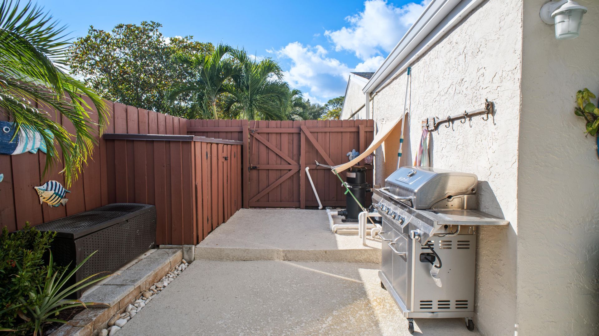 4643 Appaloosa Street, West Palm Beach, FL 33417 Photo