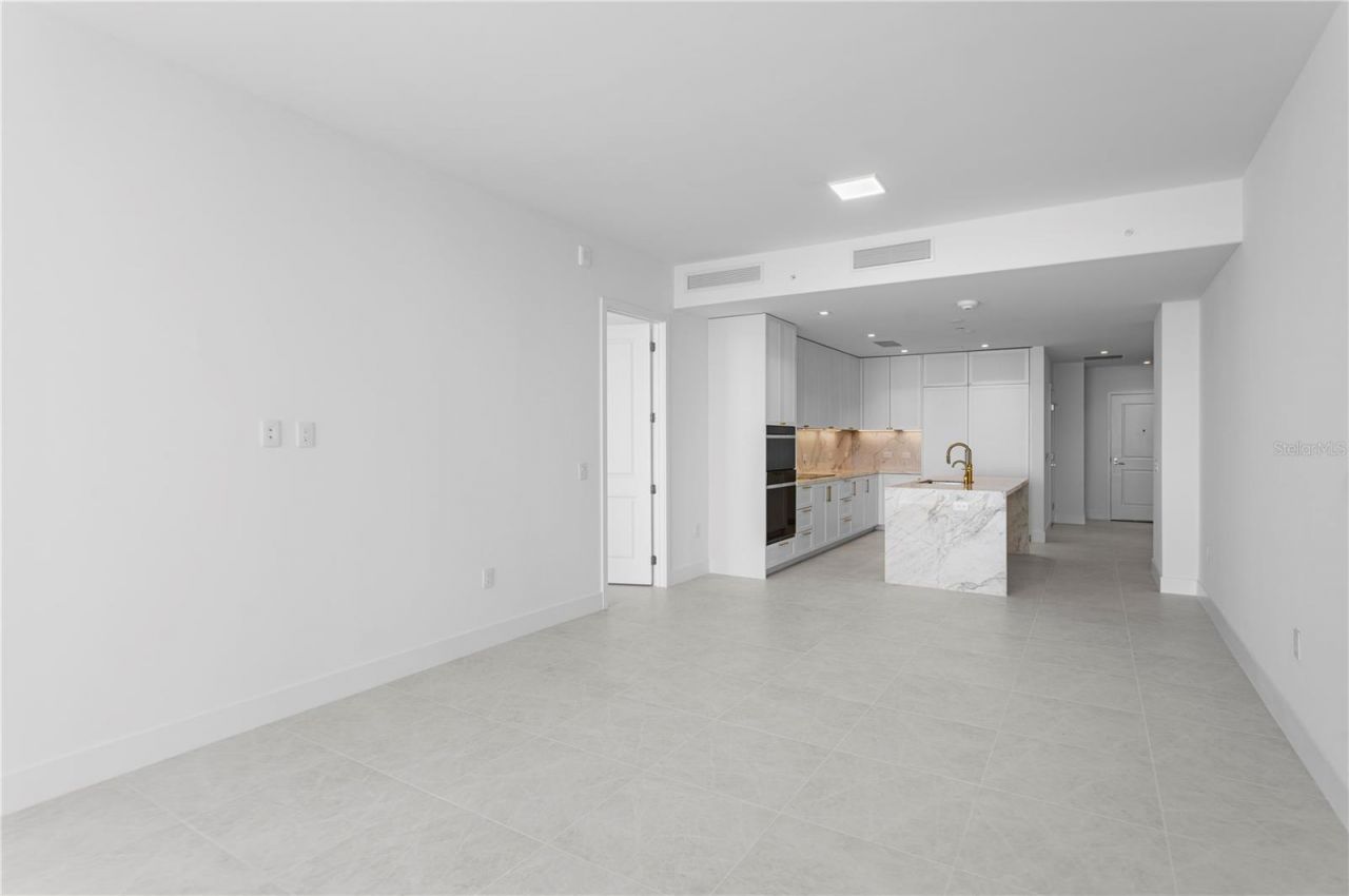 3015 S Ysabella Avenue, Unit 1503, Tampa, FL 33629 Photo