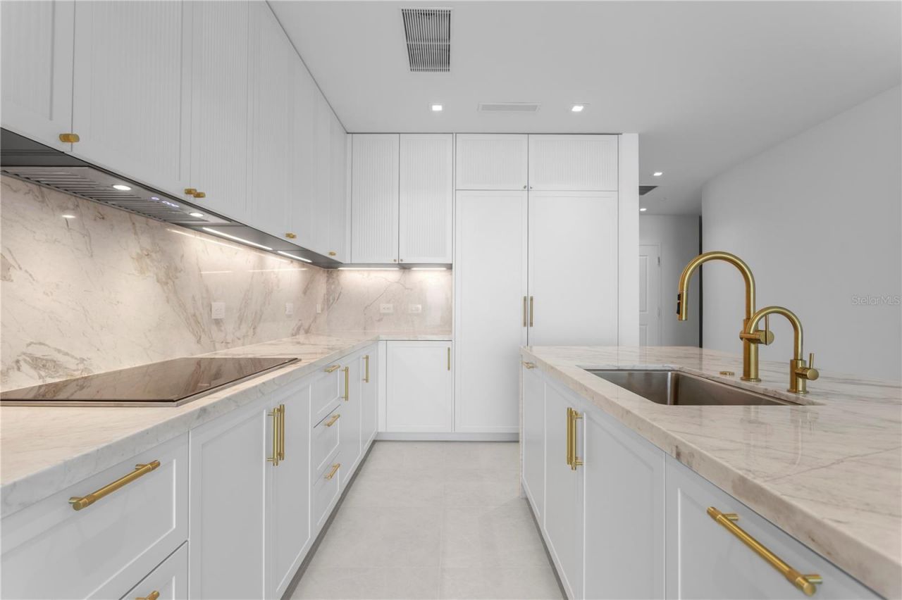 3015 S Ysabella Avenue, Unit 1503, Tampa, FL 33629 Photo