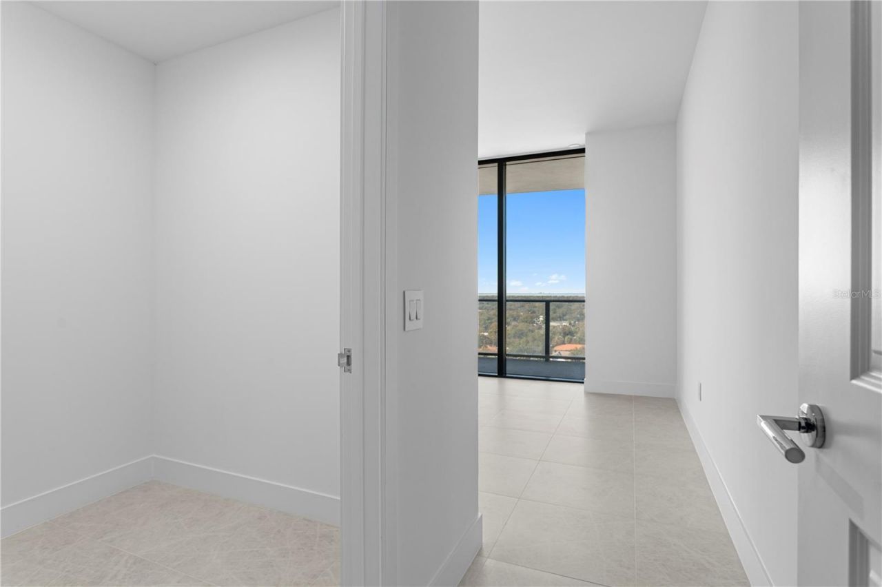 3015 S Ysabella Avenue, Unit 1503, Tampa, FL 33629 Photo