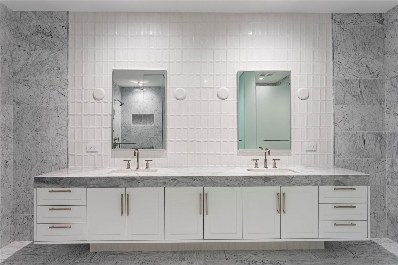 3015 S Ysabella Avenue, Unit 1503, Tampa, FL 33629 Photo
