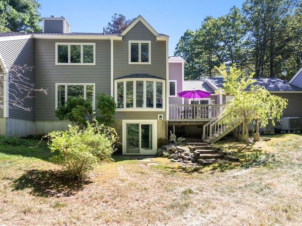 16 Coltsway, Unit 16, Wayland, MA 01778