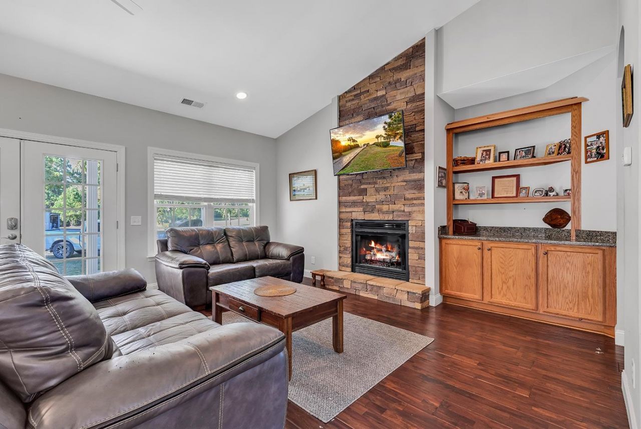 4013 Thomas Rd. Photo 7