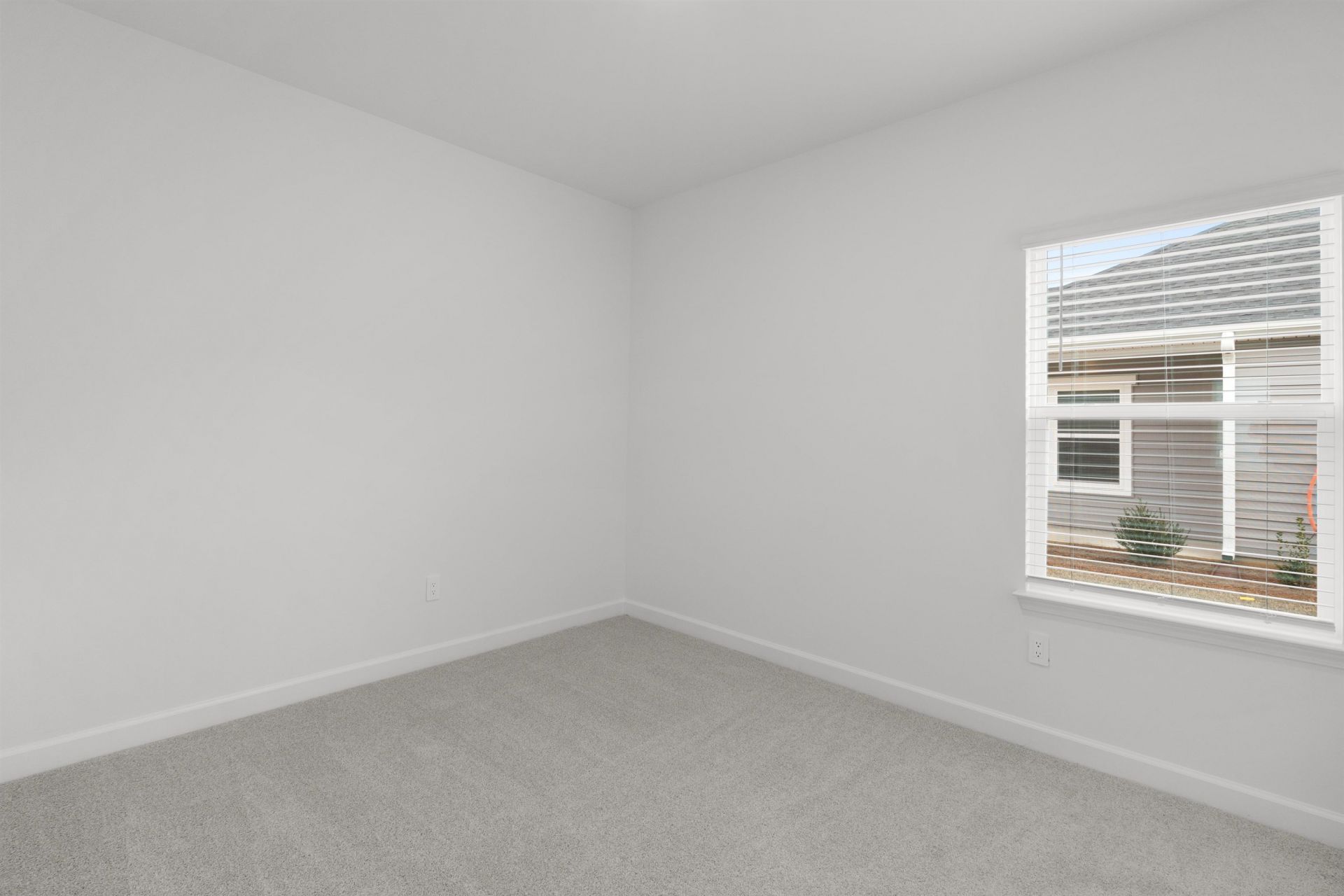 8223 Essence Dr. Photo 23