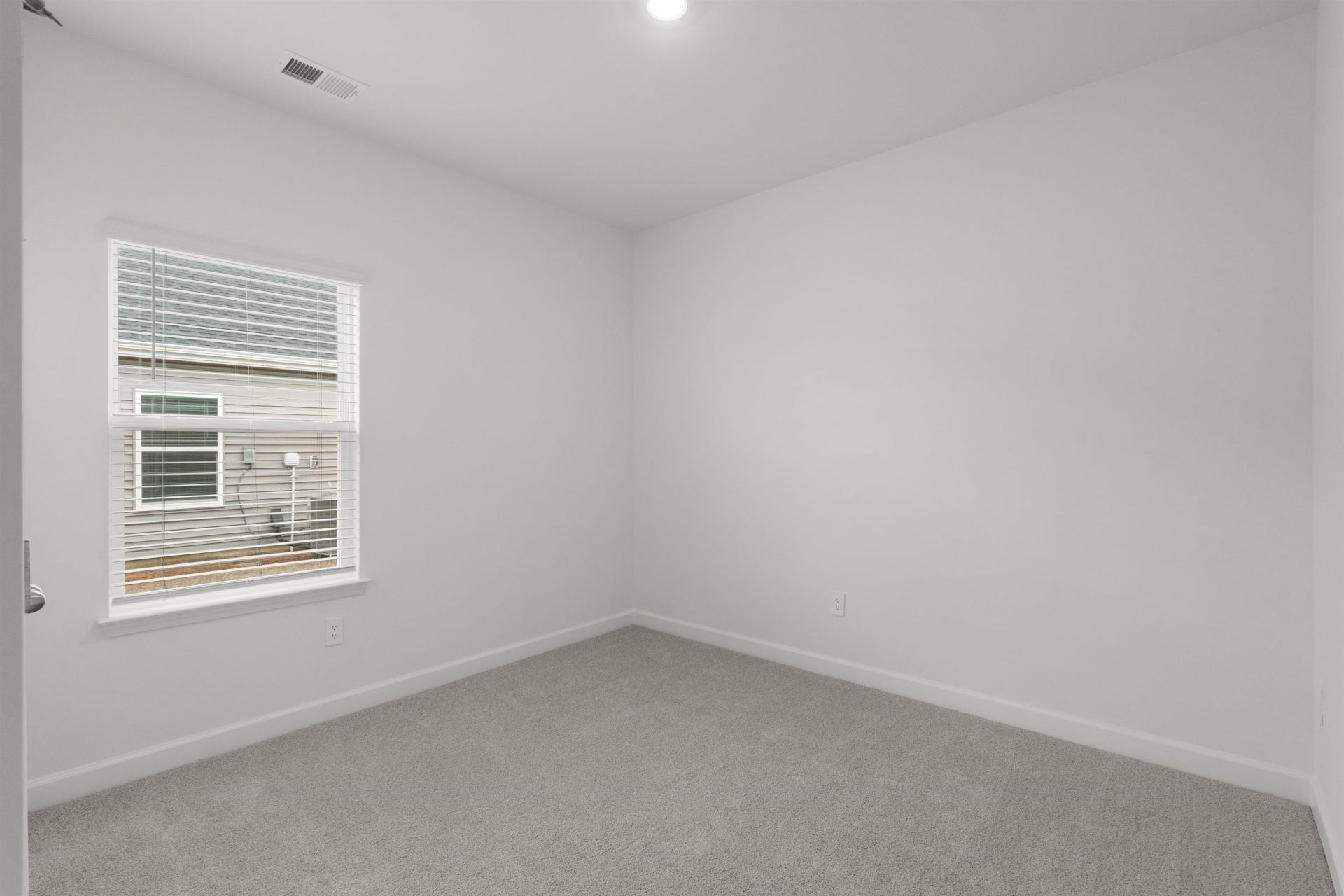 8223 Essence Dr. Photo 25