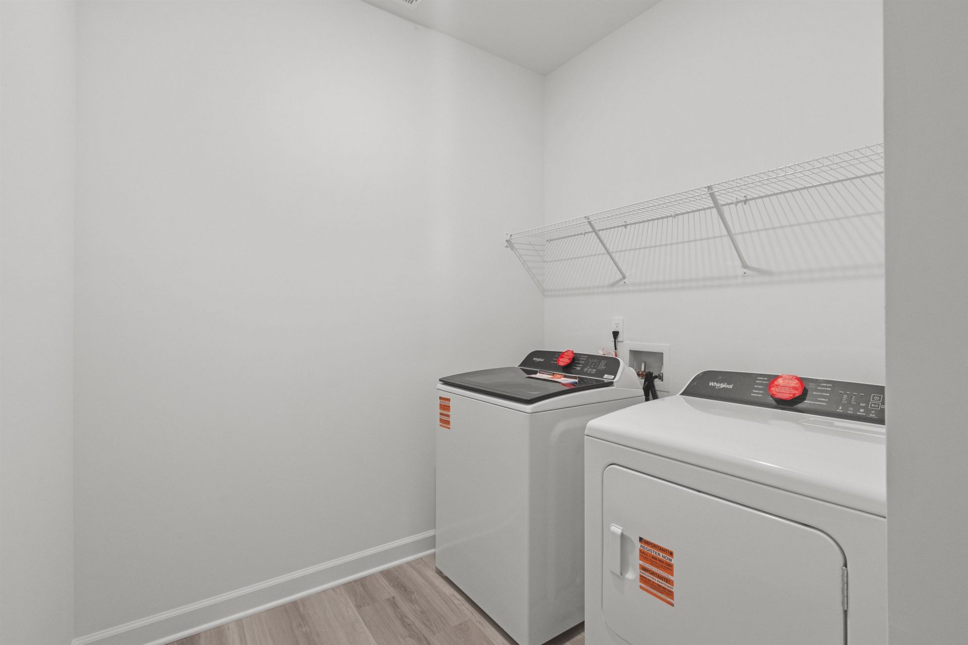 8223 Essence Dr. Photo 28