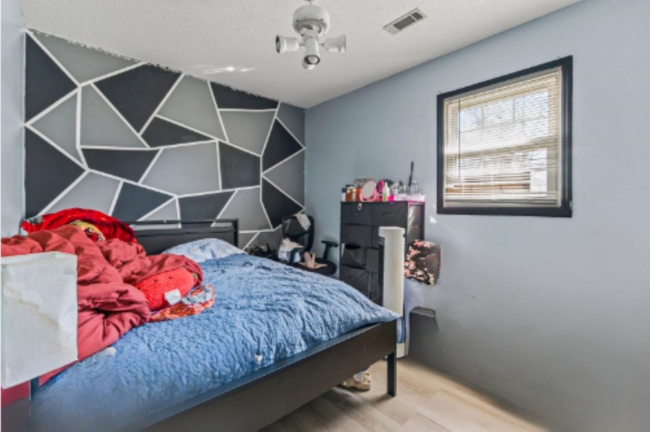 5567 Rosewood Dr.  Photo 11