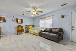 5567 Rosewood Dr.  photo 4