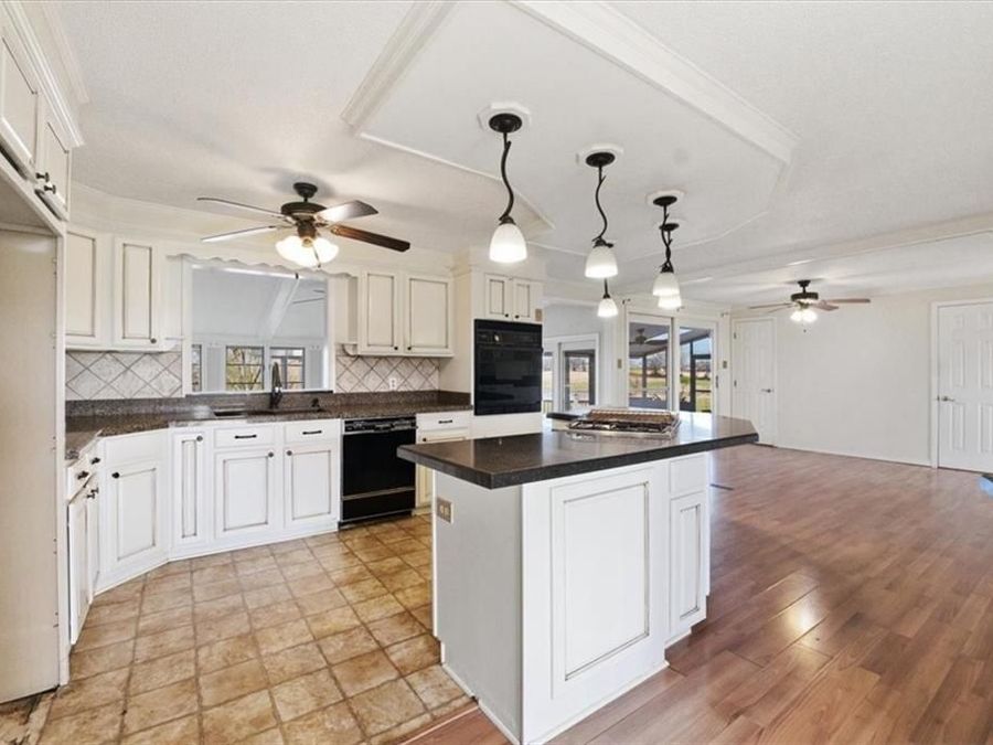 Property Image 62