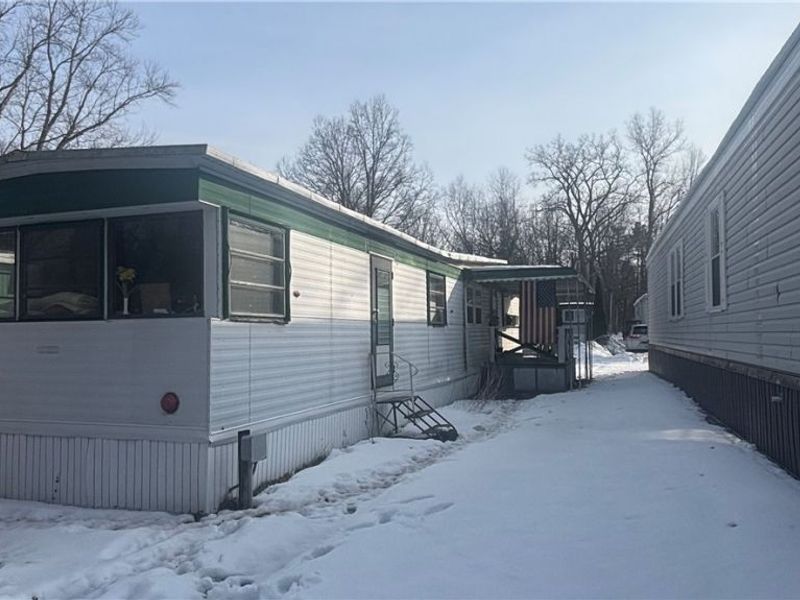 9505 N Bedford Road, Unit Lot 28, Macedonia, OH 44056 Photo 3