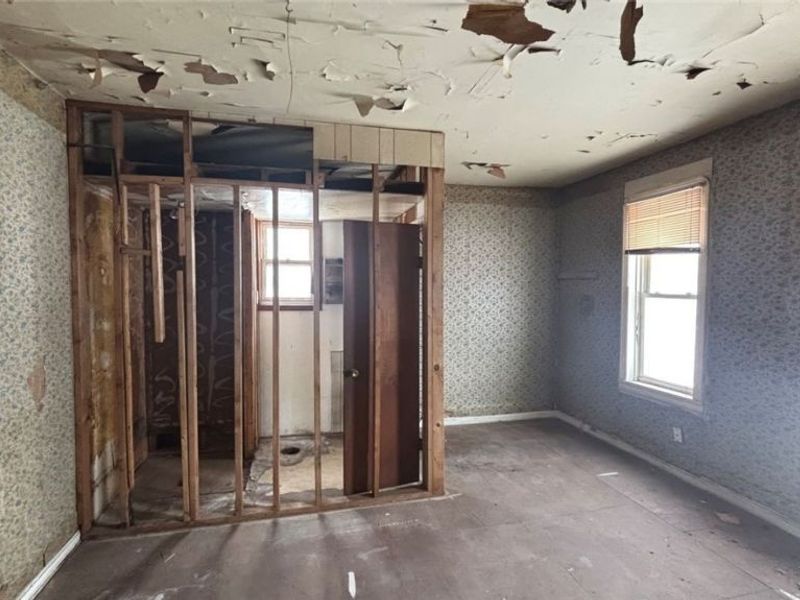 756 Brown Street, Akron, OH 44311 Photo 4