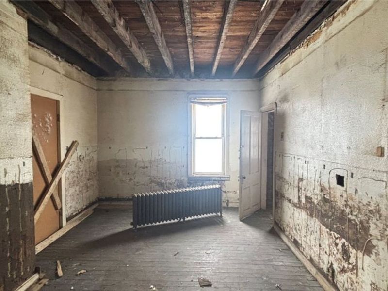 756 Brown Street, Akron, OH 44311 Photo 8