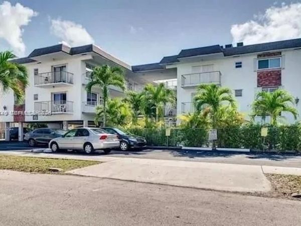 1840 Dewey St , Unit 103, Hollywood, FL 33020