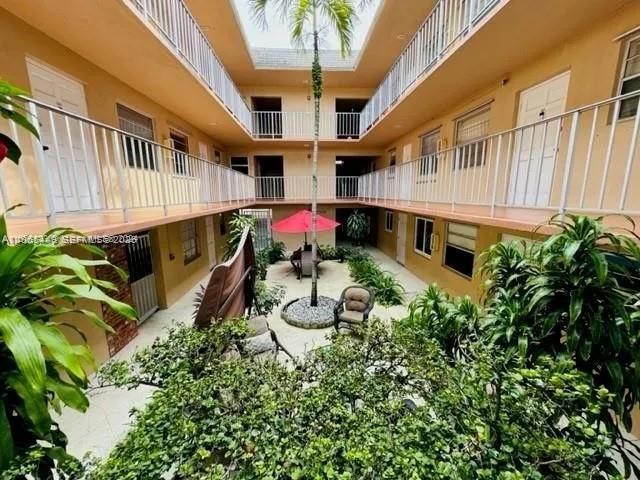 1840 Dewey St , Unit 103, Hollywood, FL 33020 Photo