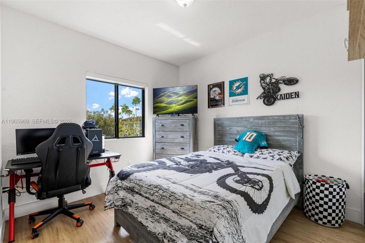 16371 SW 44th Ter, Miami, FL 33185 Photo