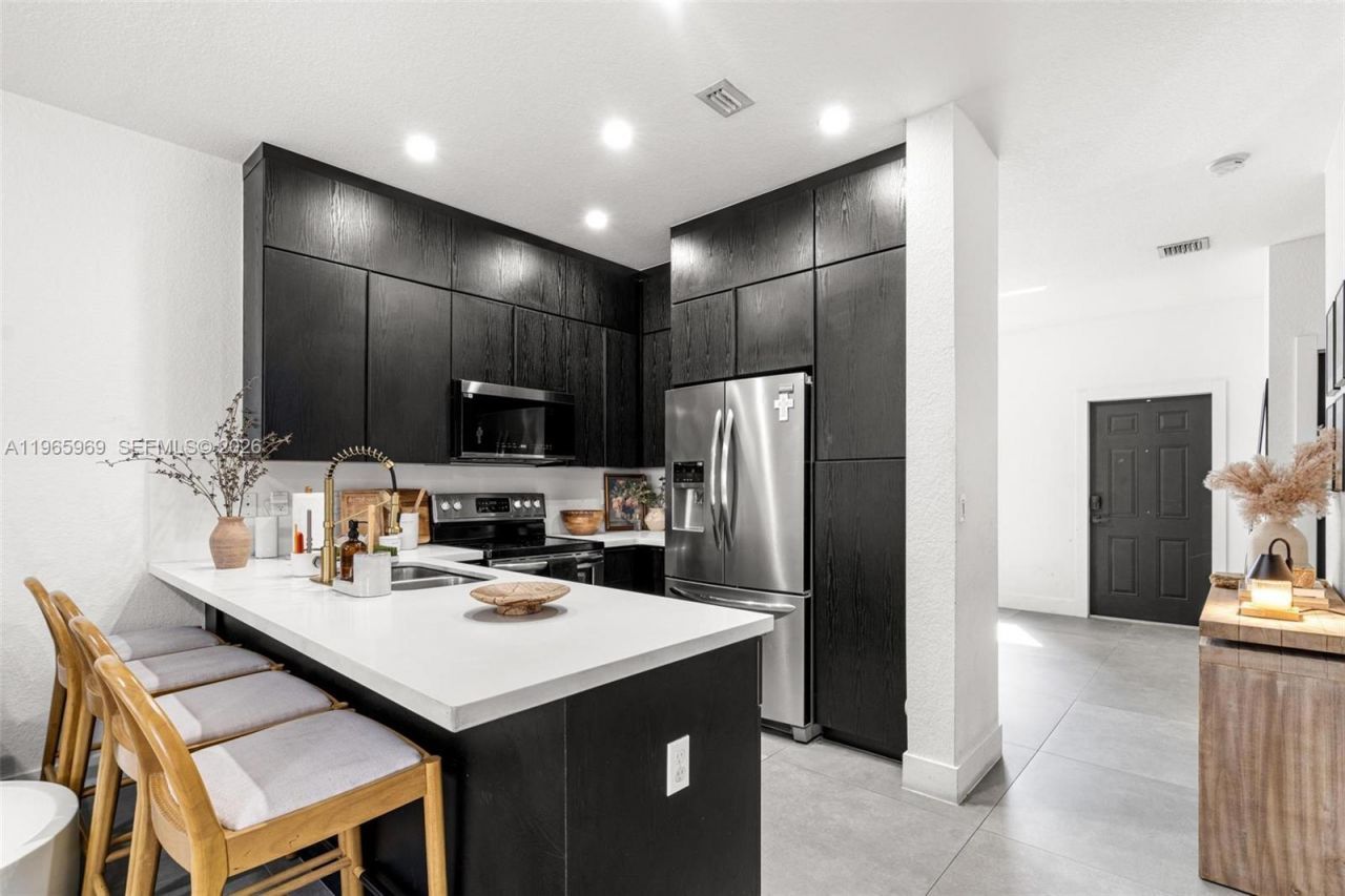 16371 SW 44th Ter, Miami, FL 33185 Photo