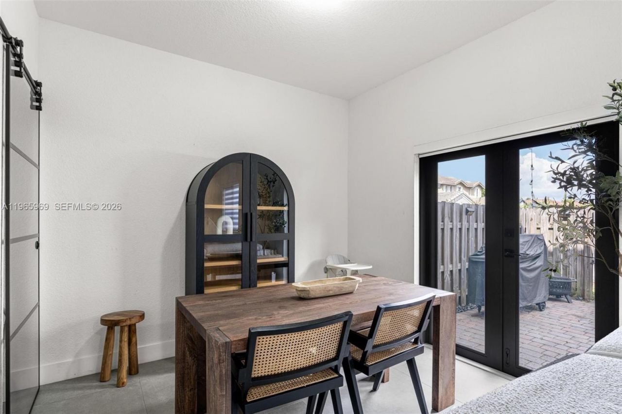 16371 SW 44th Ter, Miami, FL 33185 Photo