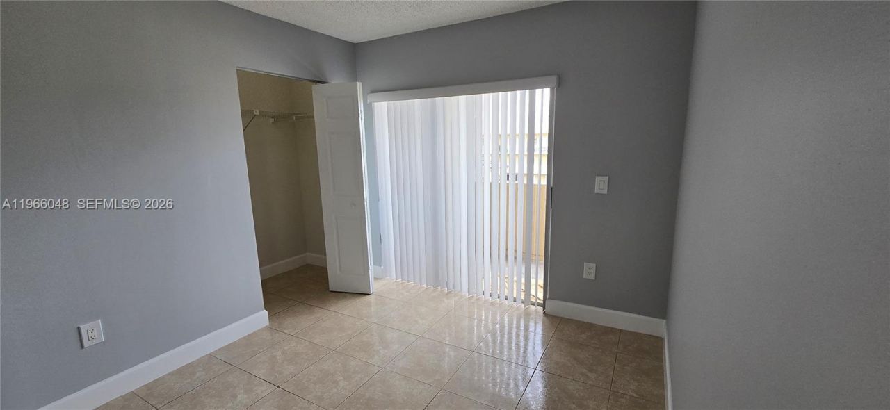 2630 W 76th St , Unit 201, Hialeah, FL 33016 Photo