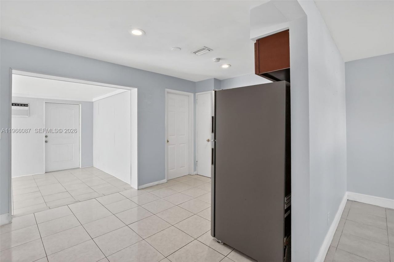 4998 SW 92nd Ter, Cooper City, FL 33328 Photo