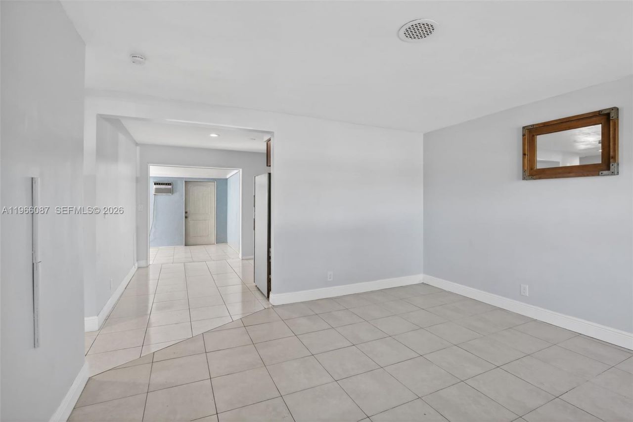 4998 SW 92nd Ter, Cooper City, FL 33328 Photo