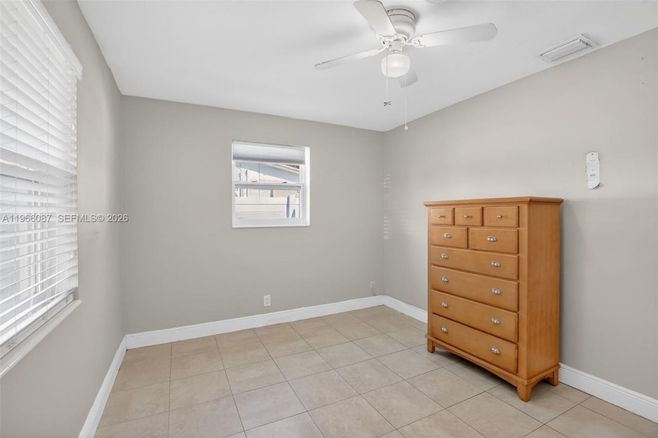 4998 SW 92nd Ter, Cooper City, FL 33328 Photo