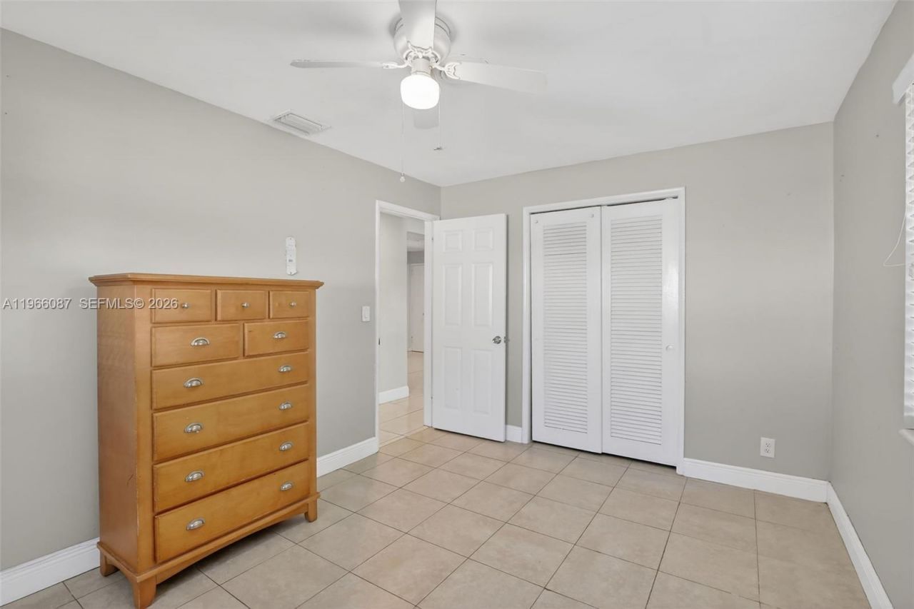 4998 SW 92nd Ter, Cooper City, FL 33328 Photo