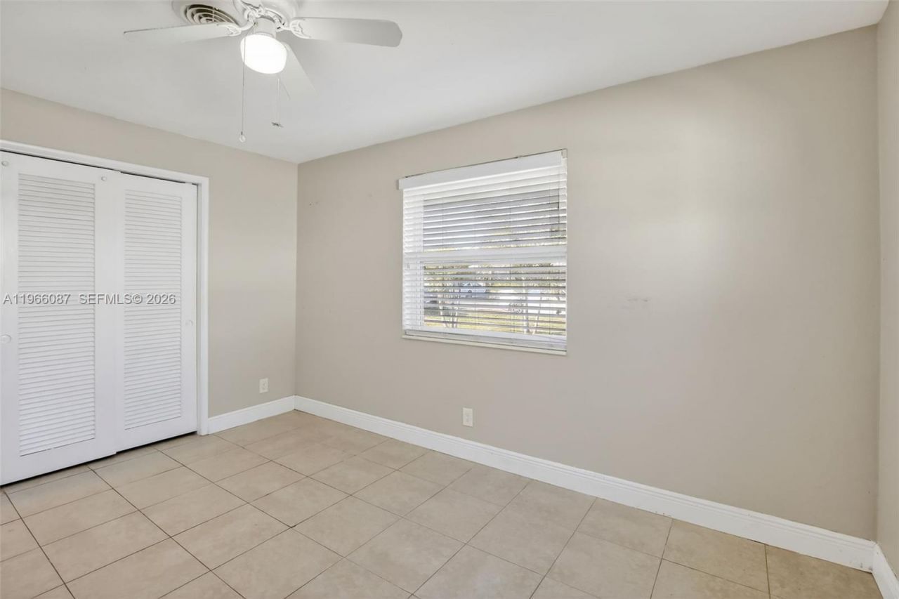 4998 SW 92nd Ter, Cooper City, FL 33328 Photo