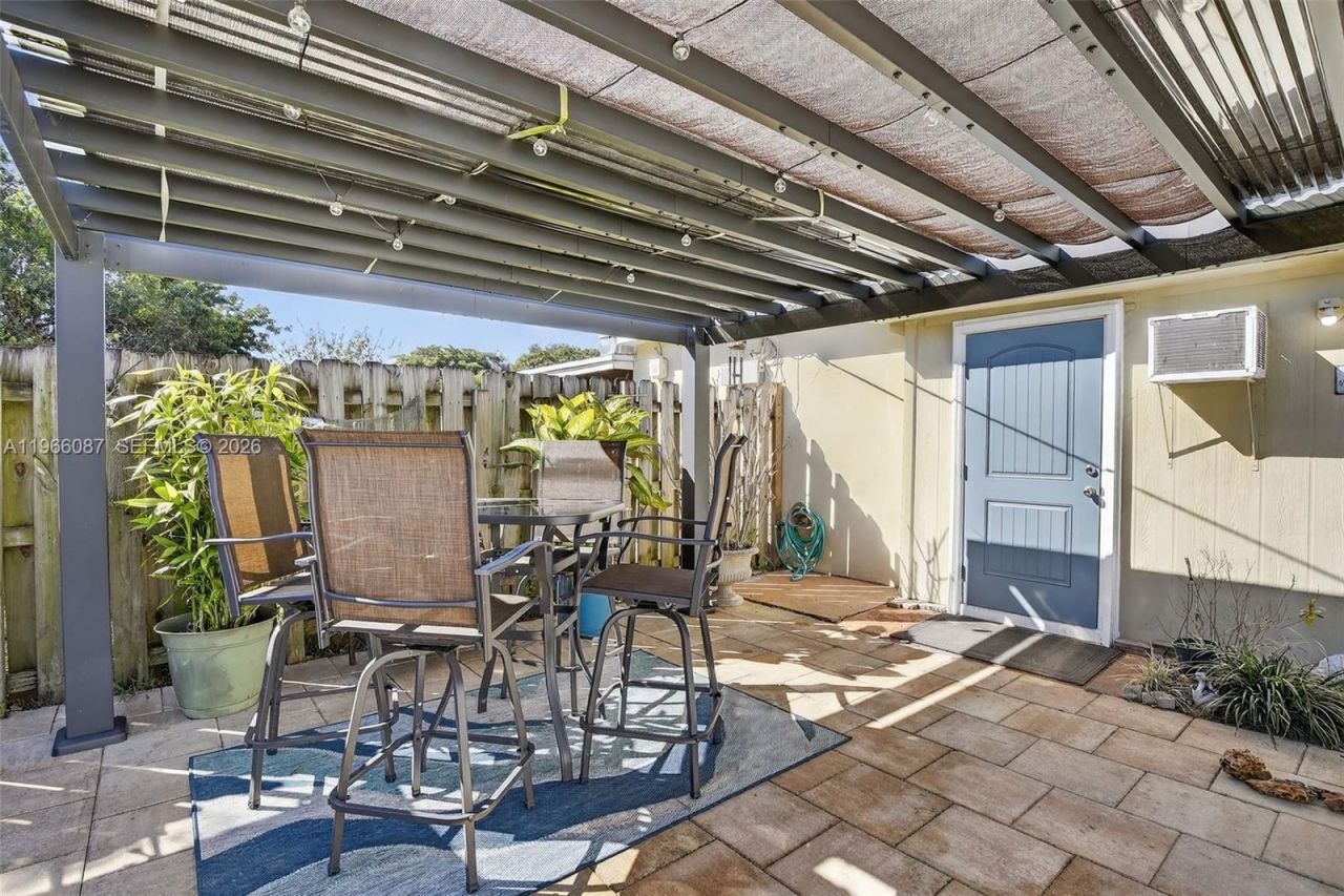 4998 SW 92nd Ter, Cooper City, FL 33328 Photo