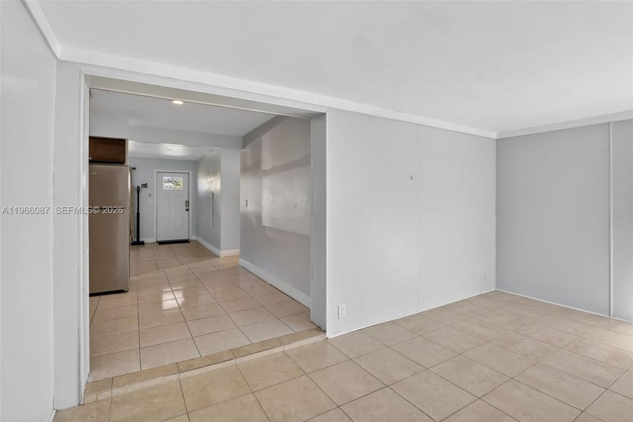 4998 SW 92nd Ter, Cooper City, FL 33328 Photo