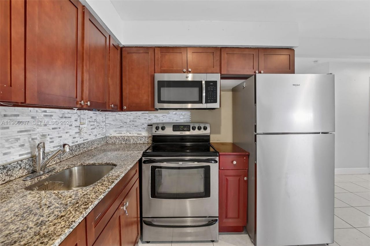 4998 SW 92nd Ter, Cooper City, FL 33328 Photo