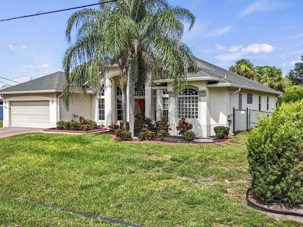 4407 SW Wabash Street, Port Saint Lucie, FL 34953