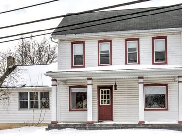 1295 READING ROAD , DENVER, PA 17517