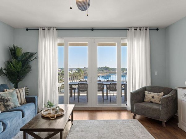 9902 S Thomas Drive, UNIT 333, Panama City Beach, FL 32408