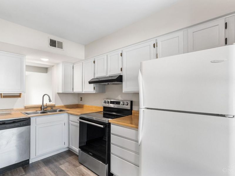 2 Spotswood, Unit 2006, Batavia, OH 45103 Photo 6