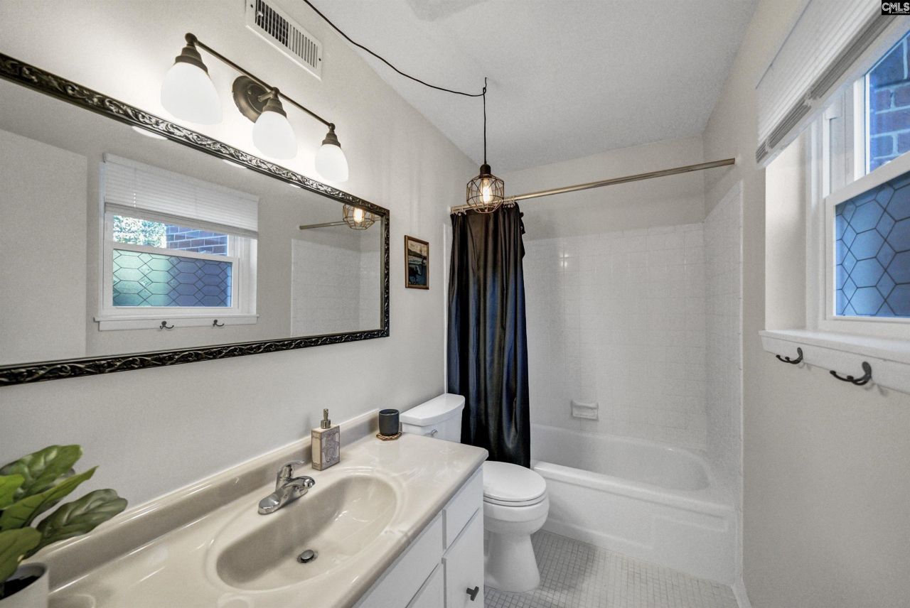 1100 Skyland Drive Photo 13