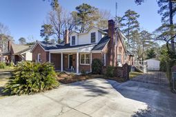 808 Poinsettia Street  photo 4