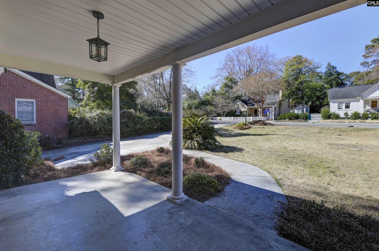 808 Poinsettia Street  Photo 5