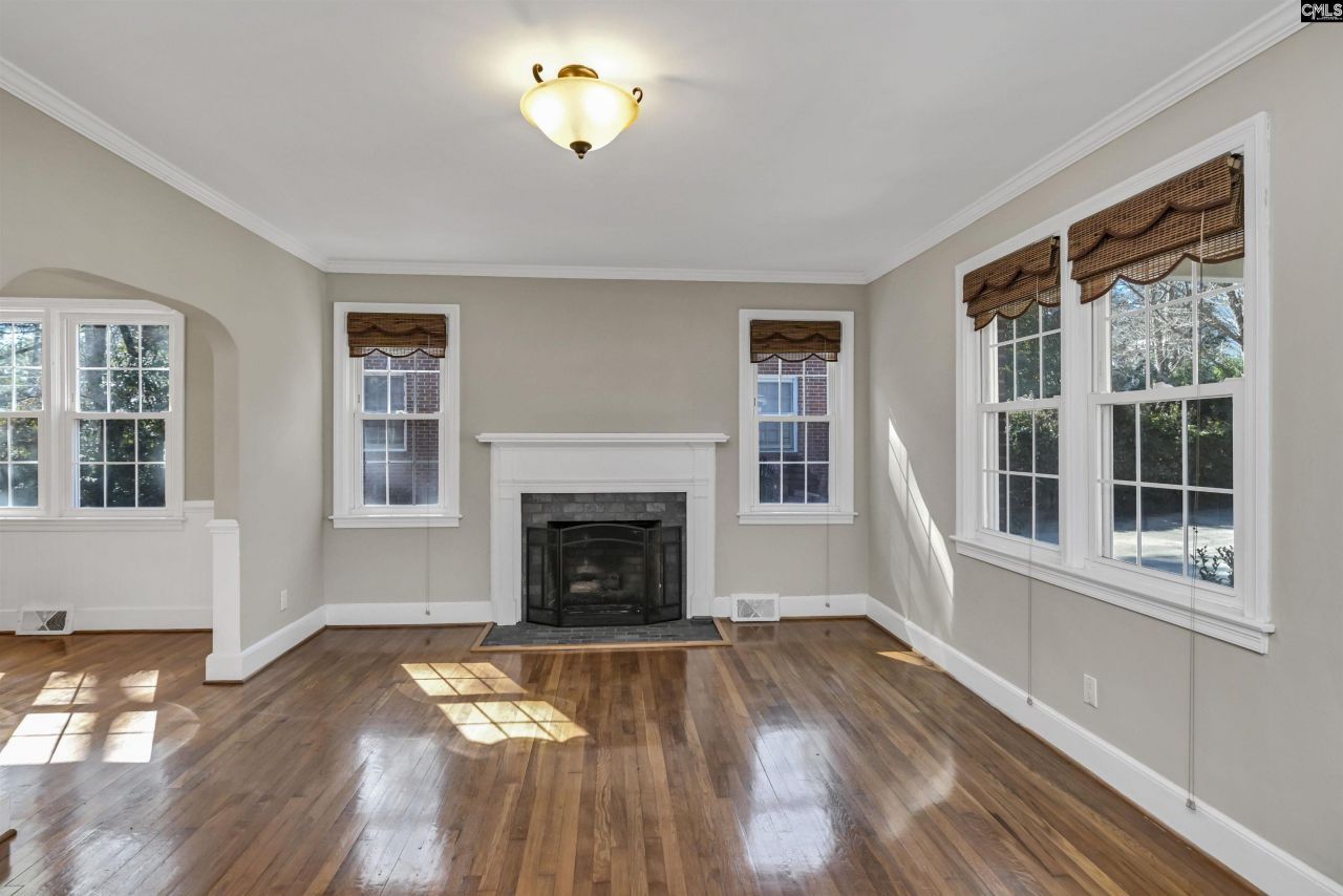 808 Poinsettia Street  Photo 8