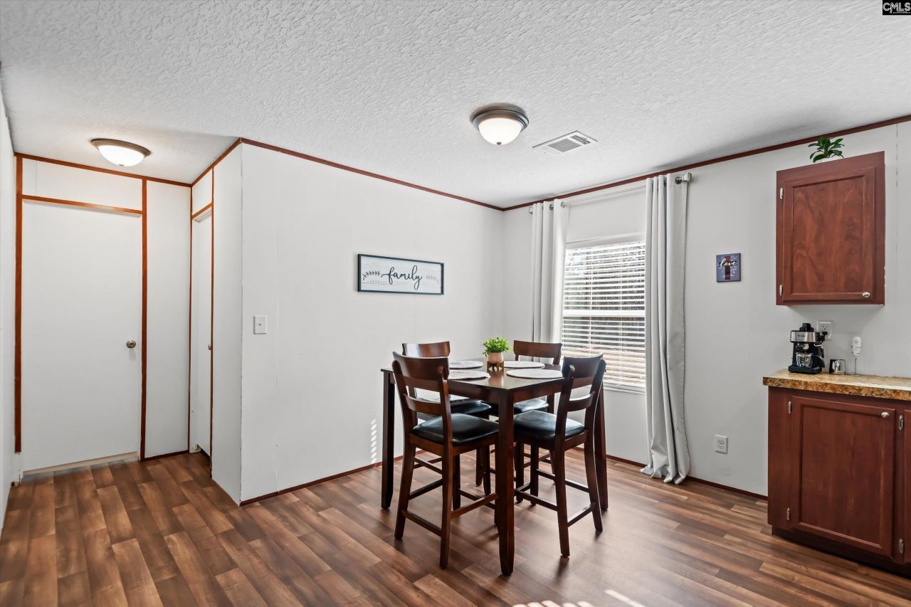 381 Mclee Road  Photo 12