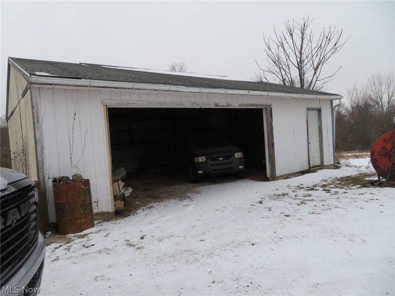 4135 Avon Road NE, Carrollton, OH 44615 Photo 2