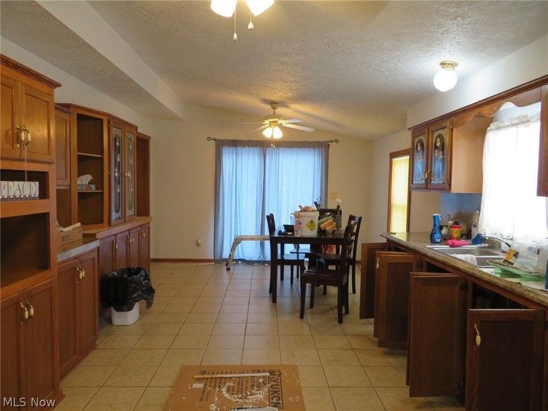 4135 Avon Road NE, Carrollton, OH 44615 Photo 6