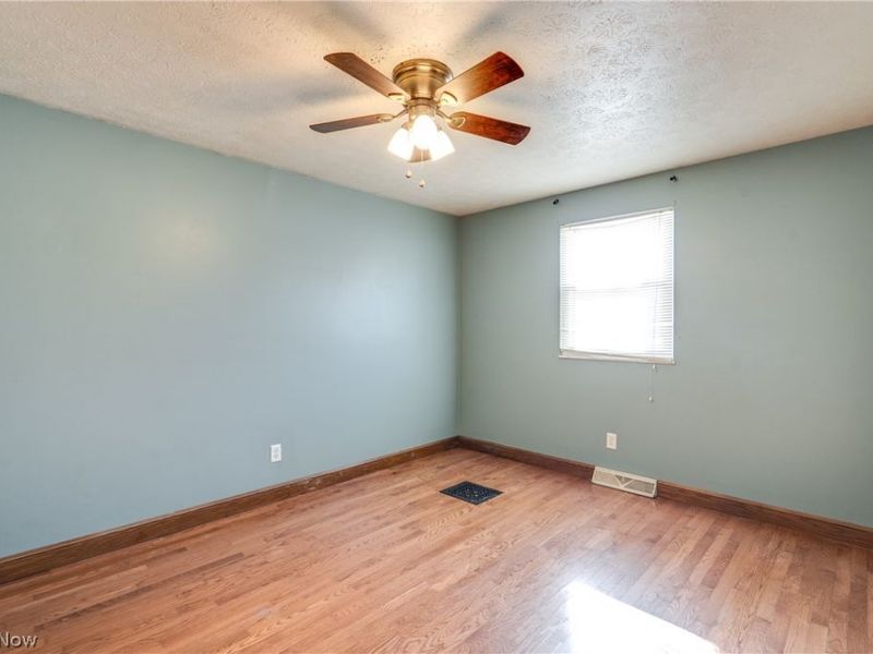 2684 Mcdowell Street NE, Canton, OH 44721 Photo 18