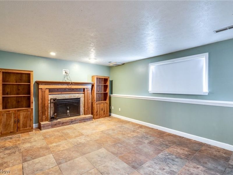 2684 Mcdowell Street NE, Canton, OH 44721 Photo 23