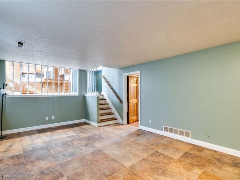 2684 Mcdowell Street NE, Canton, OH 44721 Photo 25